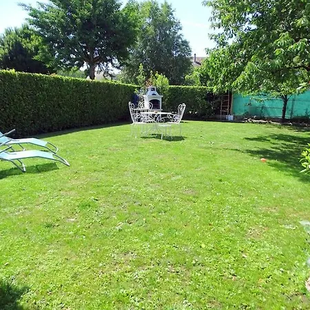 35 M² Bord De Aix Les Bains アパート