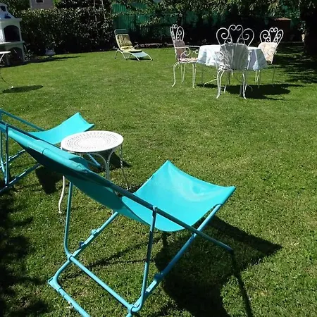 アパート 35 M² Bord De Aix Les Bains エクスレバン